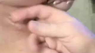 مشهد بورن ساخن: نيك في حوض الاستحمام