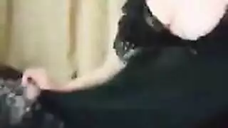 كاتفيغت عاري