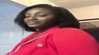 فيلم إباحي للسباك العاري: زوجة تُمارس الجنس بقوة بينما الزوج يستمني