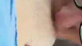 جلسة جينيفر الخلفية الحارة: شرج قاسٍ ولعب مهبلي