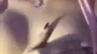 توصيل إكس إكس إكس: فتاة تايلاندية تمارس الجنس بقوة